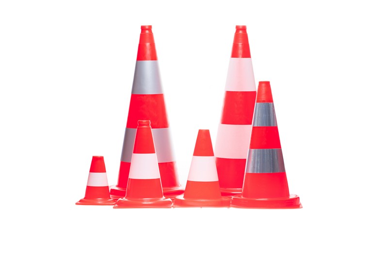 Fabrication de cônes de chantier de toutes tailles pour les compagnies autoroutières